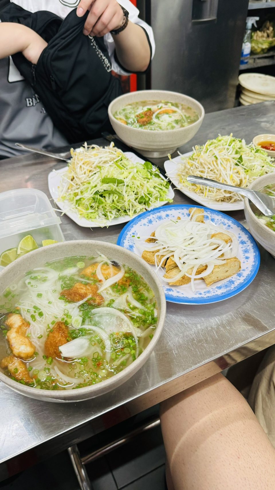 맛이 좋았던 쌀국수. 30분 넘게 걸어서 였을까