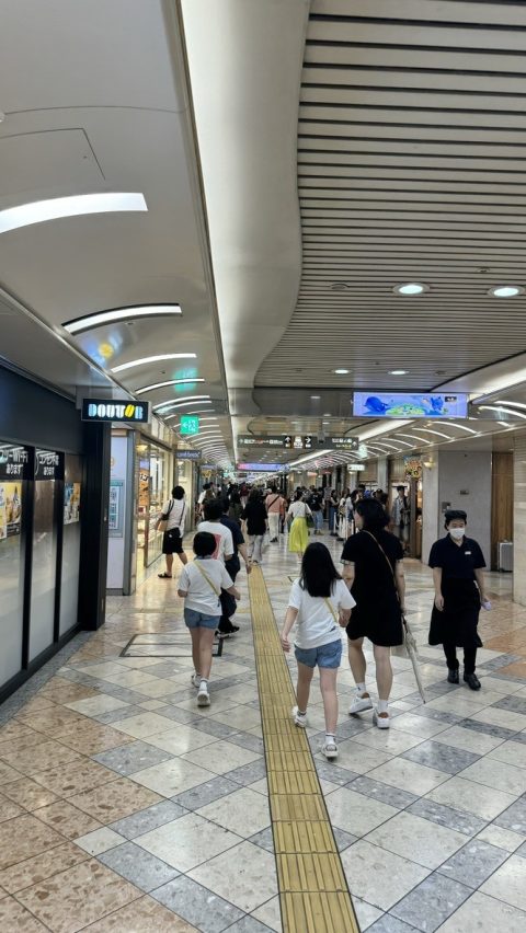 오사카 긴테쓰닛폰바시 도착