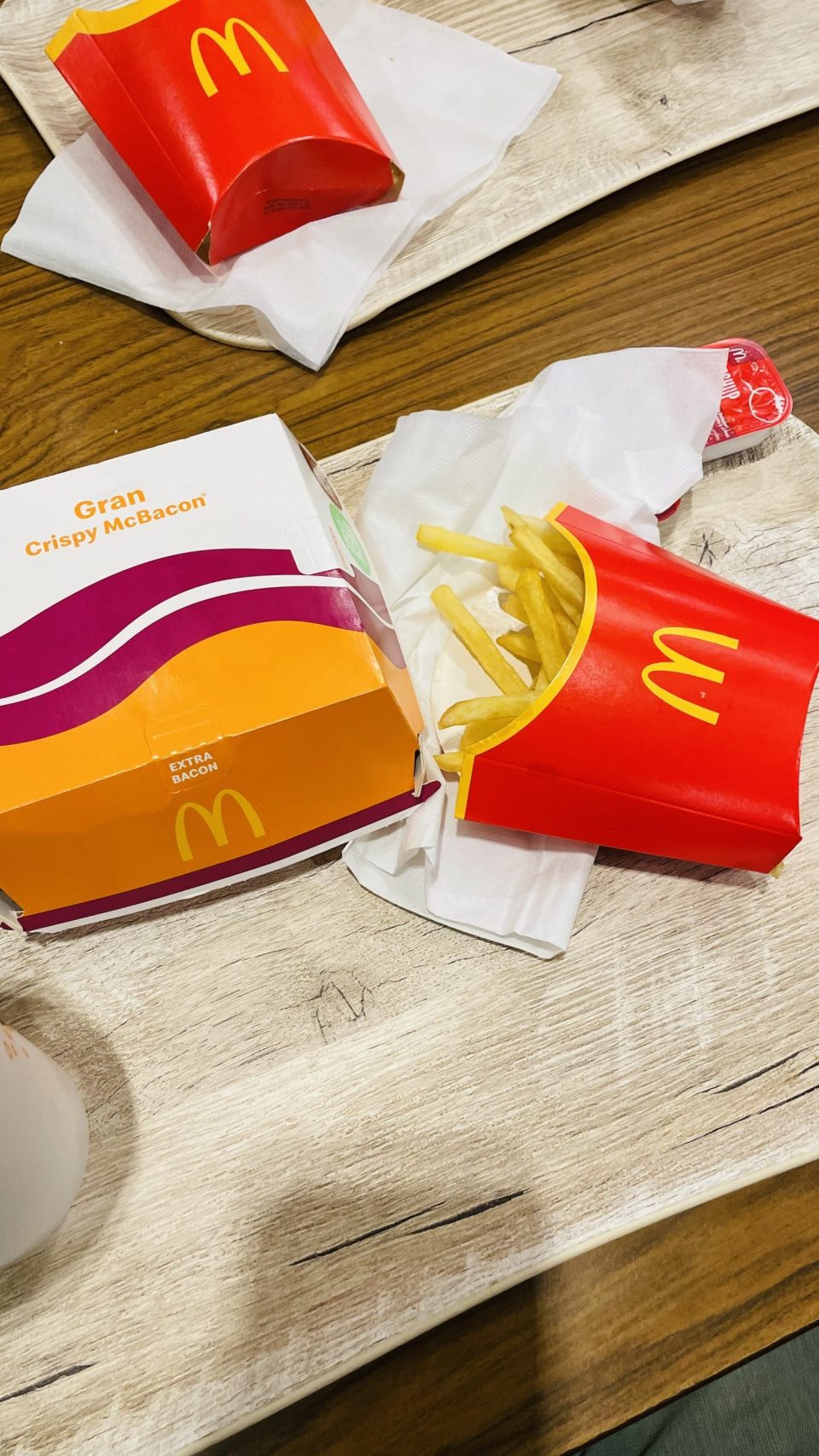 다른 나라 햄버거, 맛은 또이또이