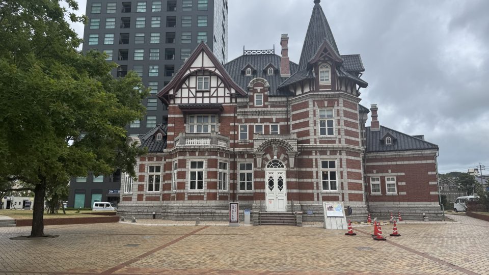 기타큐슈시 다롄우호기념관 (구 국제우호 기념도서관)
